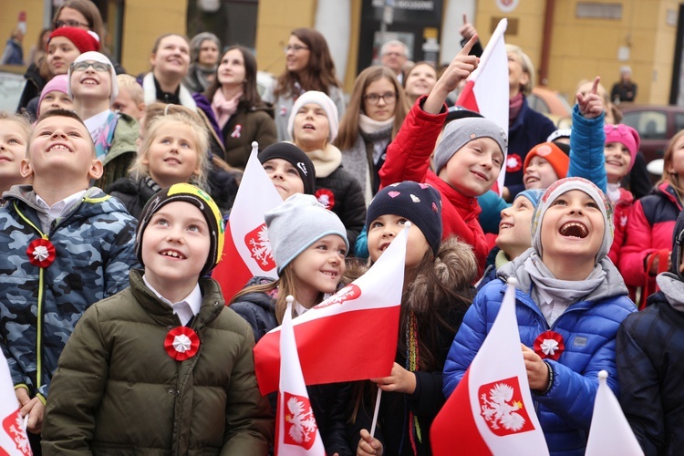 Marsz patriotyczny "Pijarskiej"