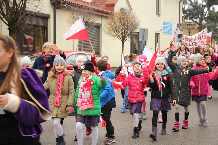 Marsz patriotyczny "Pijarskiej"