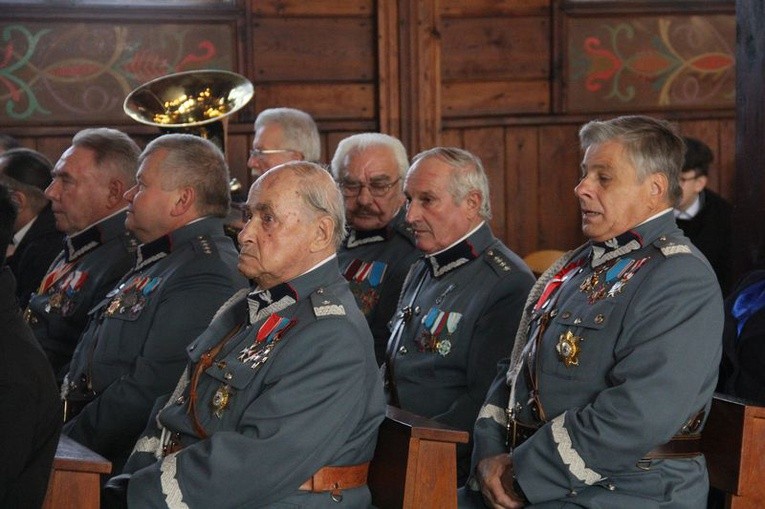 Msza św. z okazji nadania imienia szkole w Jastkowie