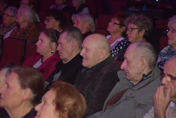 Festiwal Śpiewających Siątek w Żyrardowie