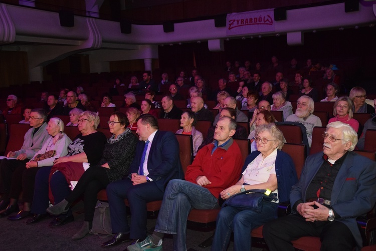 Festiwal Śpiewających Siątek w Żyrardowie