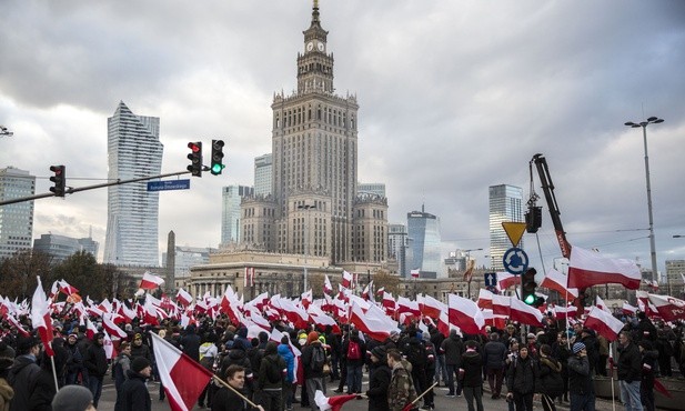 Wspólny biało-czerwony Marsz "Dla Ciebie, Polsko"