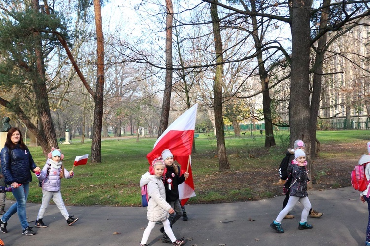 Odsłonięto popiersia zasłużonych Polaków