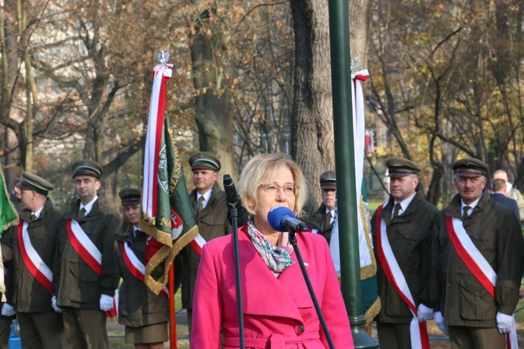 Odsłonięto popiersia zasłużonych Polaków