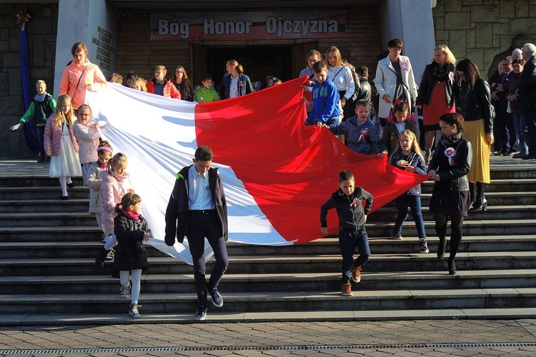 Pisarzowice i ich bohaterowie Niepodleglej