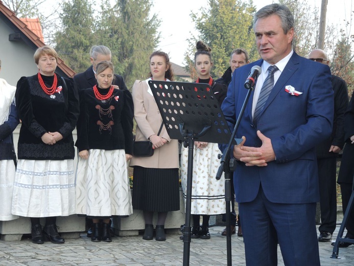 Pisarzowice i ich bohaterowie Niepodleglej