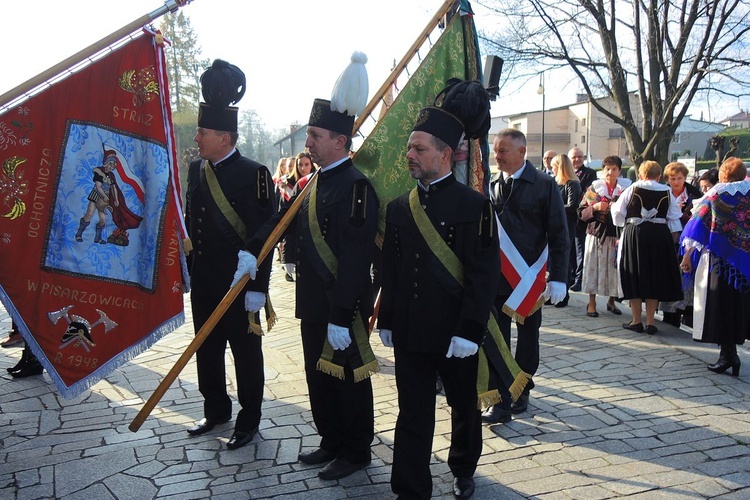 Pisarzowice i ich bohaterowie Niepodleglej