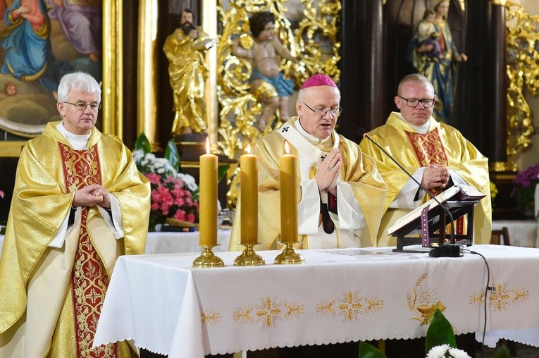 ​Inauguracja odnowionego kościoła św. Wawrzyńca w Plutach