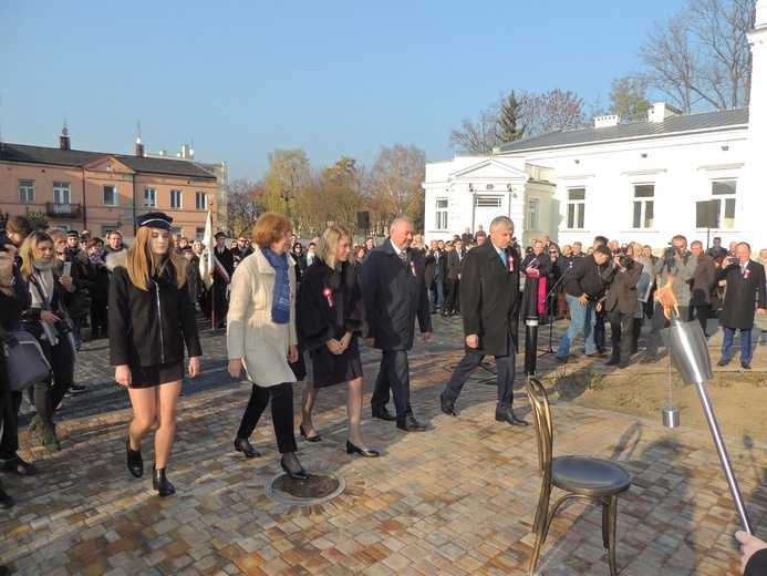 Odsłonięcie pomnika dr. Antoniego Troczewskiego