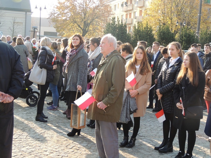 Odsłonięcie pomnika dr. Antoniego Troczewskiego