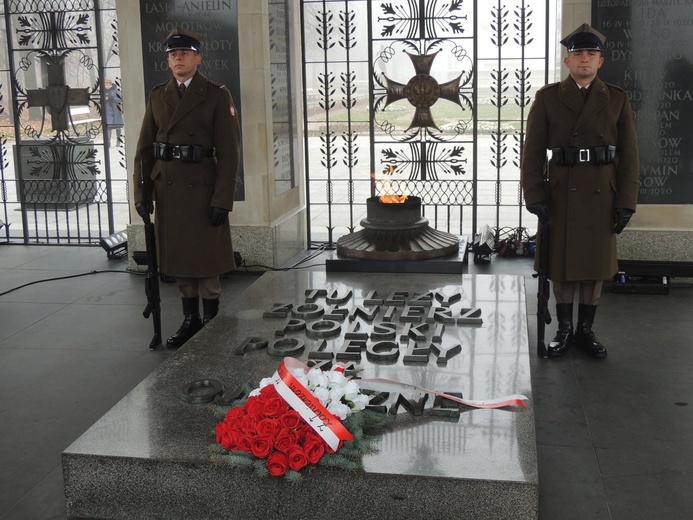 Odsłonięcie pomnika dr. Antoniego Troczewskiego