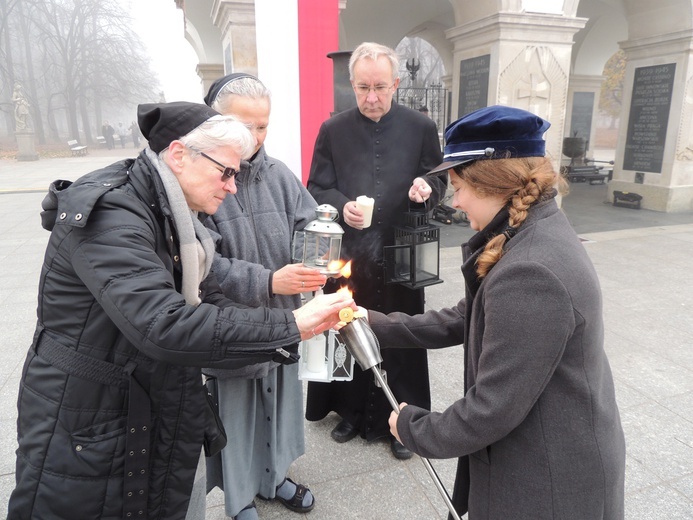 Odsłonięcie pomnika dr. Antoniego Troczewskiego