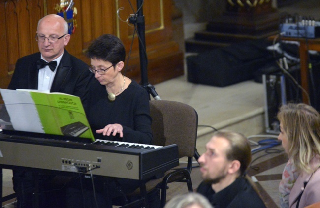 Patriotyczny koncert chórów polonijnych