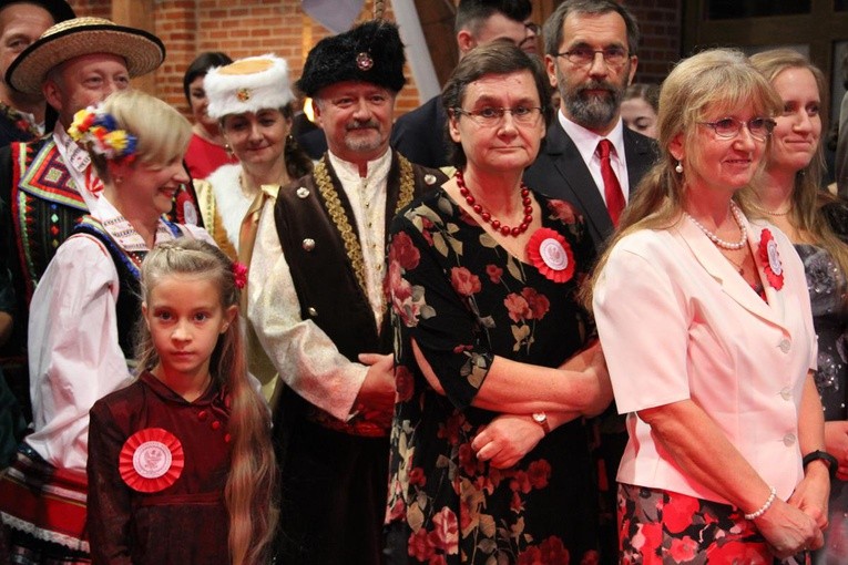 VIII Niepodległościowy Bal Bezalkoholowy