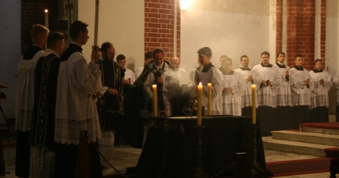 Requiem aeternam dona eis, Domine...