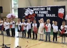 Prezentacje przedszkolaków odbyły się w sali ZS-P w Starej Wsi