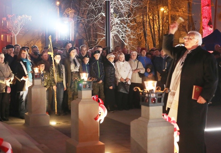 Powrót Pomnika Wolności w Czechowicach-Dziedzicach