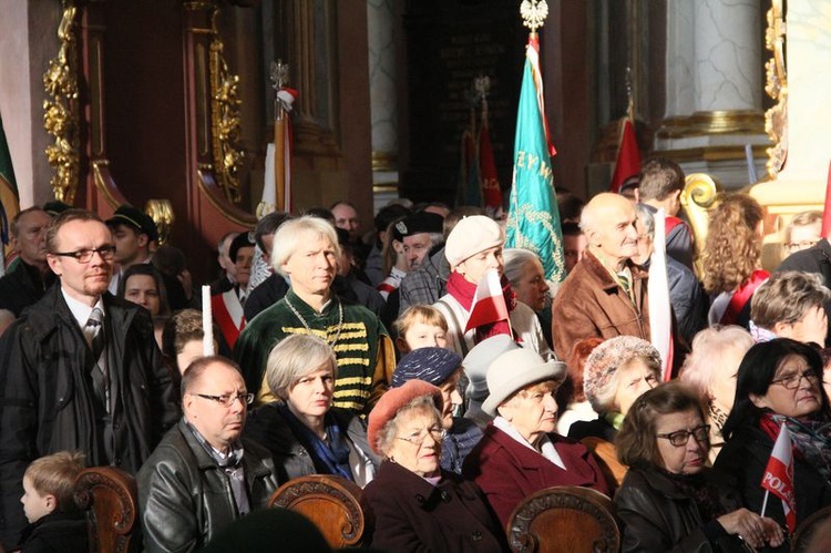 Msza św. w archikatedrze z okazji 100. rocznicy odzyskania niepodległości