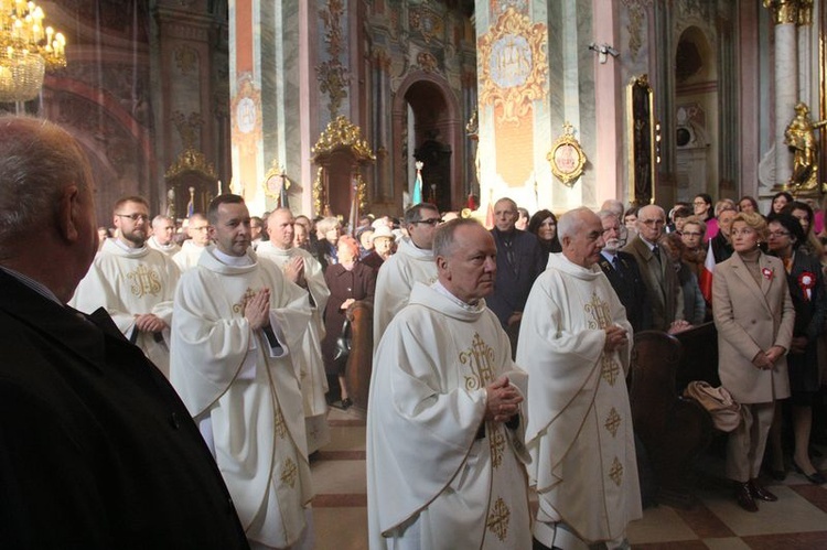 Msza św. w archikatedrze z okazji 100. rocznicy odzyskania niepodległości