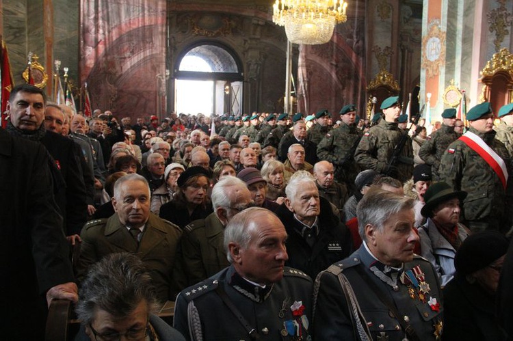 Msza św. w archikatedrze z okazji 100. rocznicy odzyskania niepodległości