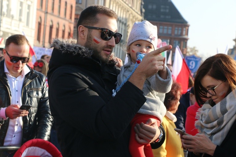Radosna Parada Niepodległości cz.1