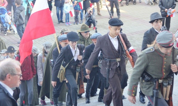 Abp Skworc: U progu nowego stulecia ponówmy wołanie o Ducha
