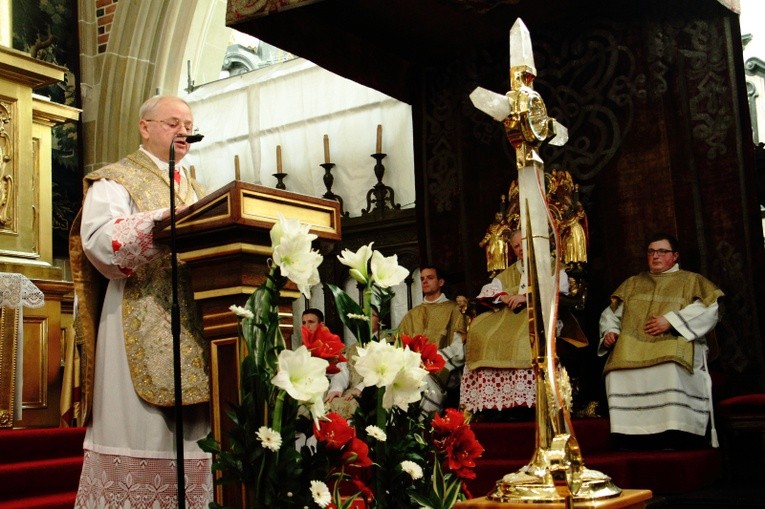 Poświęcenie monstrancji "Lumen Gentium"