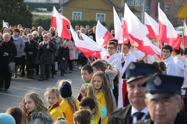 Odsłonięcie pomnika Niepodległości w Jodłowej