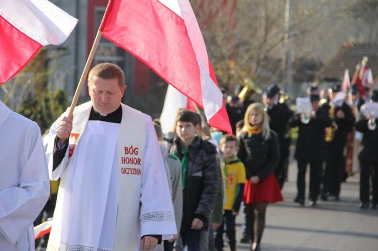 Odsłonięcie pomnika Niepodległości w Jodłowej