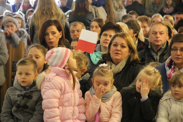 Odsłonięcie pomnika Niepodległości w Jodłowej