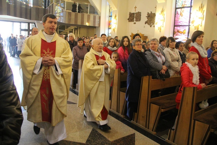 Odsłonięcie pomnika Niepodległości w Jodłowej