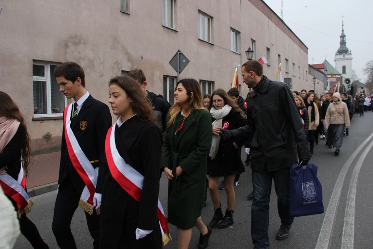 Uroczystości ku czci św. Wiktorii w Łowiczu - procesja