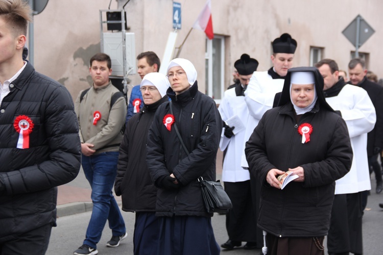 Uroczystości ku czci św. Wiktorii w Łowiczu - procesja