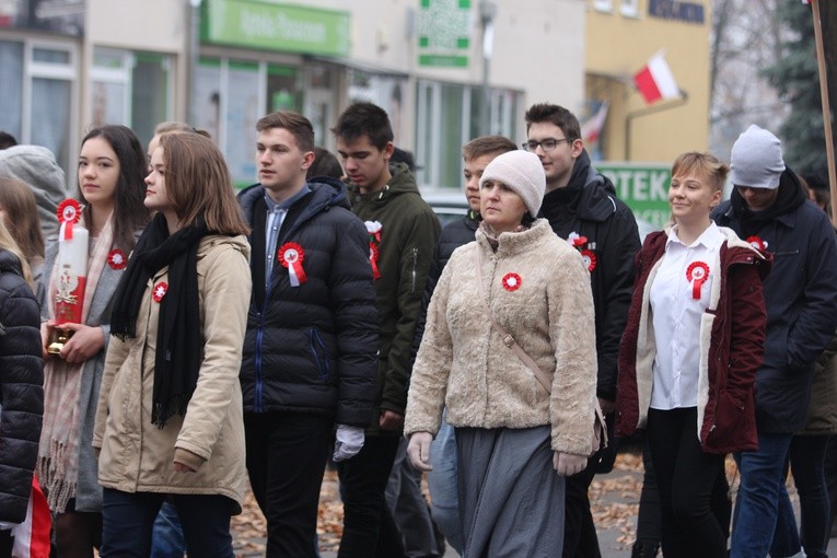 Uroczystości ku czci św. Wiktorii w Łowiczu - procesja