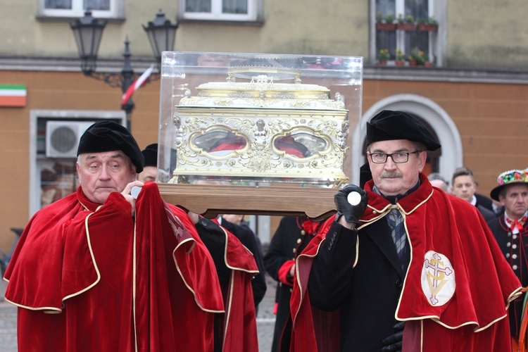 Uroczystości ku czci św. Wiktorii w Łowiczu - procesja