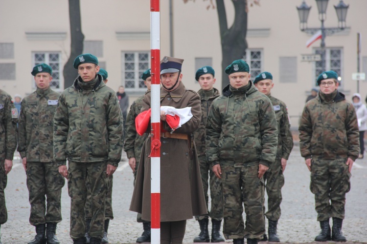 Uroczystości ku czci św. Wiktorii w Łowiczu - procesja