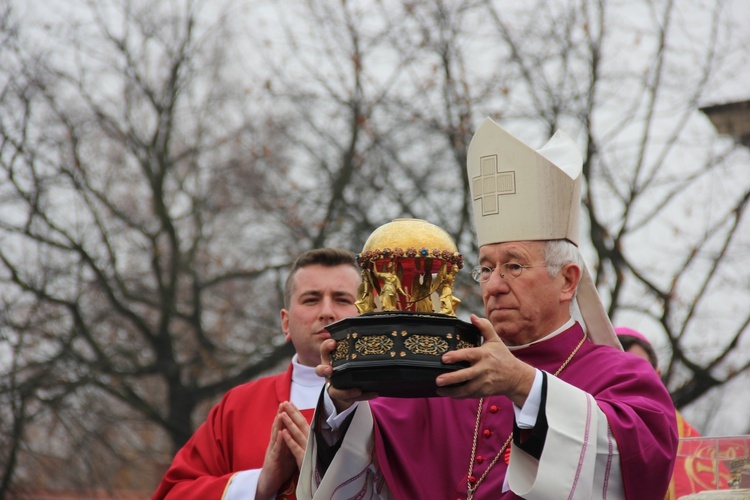 Uroczystości ku czci św. Wiktorii w Łowiczu - procesja