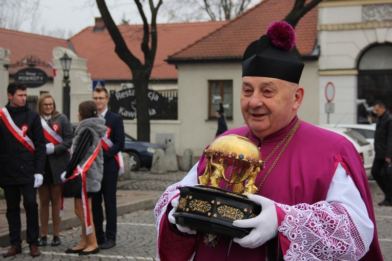 Uroczystości ku czci św. Wiktorii w Łowiczu - procesja