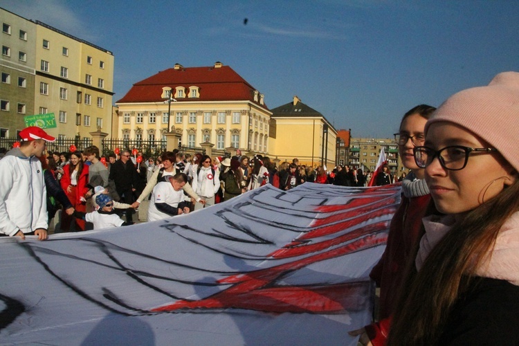 Radosna Parada Niepodległości cz. 4 (z. pl. Społecznego)