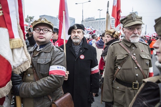 Czerwona łuna nad Warszawą, czyli IX Marsz Niepodległości