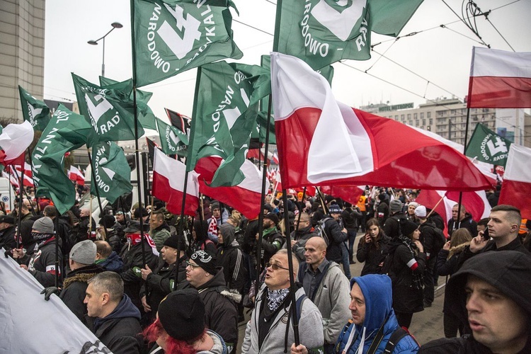 Czerwona łuna nad Warszawą, czyli IX Marsz Niepodległości