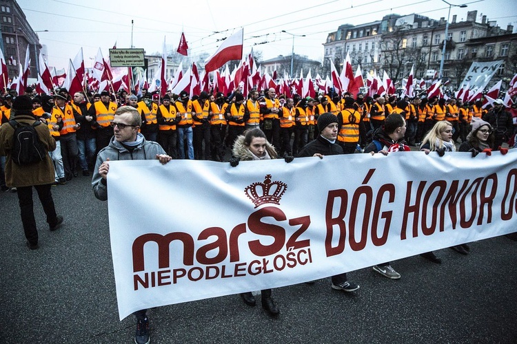 Czerwona łuna nad Warszawą, czyli IX Marsz Niepodległości