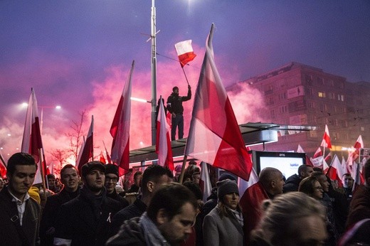 Czerwona łuna nad Warszawą, czyli IX Marsz Niepodległości