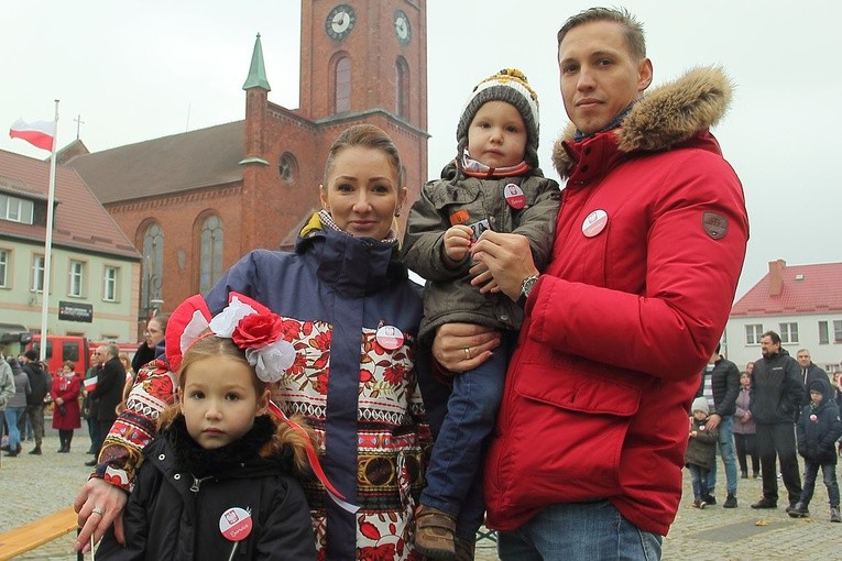 Jacy Wielcy Polacy żyli I Pracowali Poza Granicami Naszego Kraju Jacy Polacy? Piękni, roztropni, kulturalni