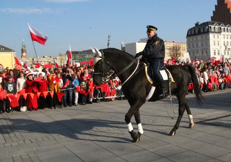 Radosna Parada Niepodległości cz. 5 (na pl. Wolności)