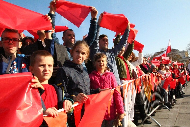 Radosna Parada Niepodległości cz. 5 (na pl. Wolności)