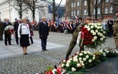 Uroczystości pod pomnikiem Piłsudskiego  