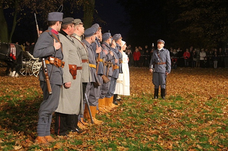 Pod znakiem biało-czerwonej wstążeczki