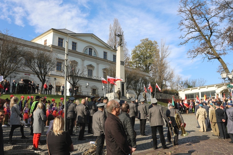 Cieszyniacy szli i śpiewali dla Niepodległej - 2018