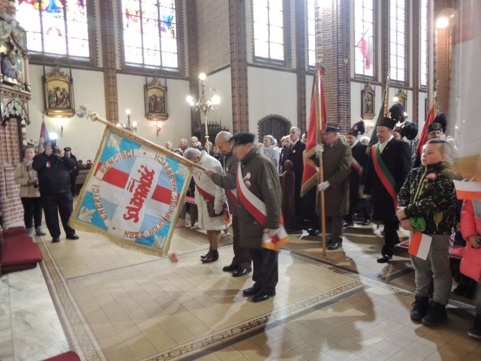 Obchody 100. rocznicy odzyskania niepodległości przez Polskę w Wałbrzychu cz. 02